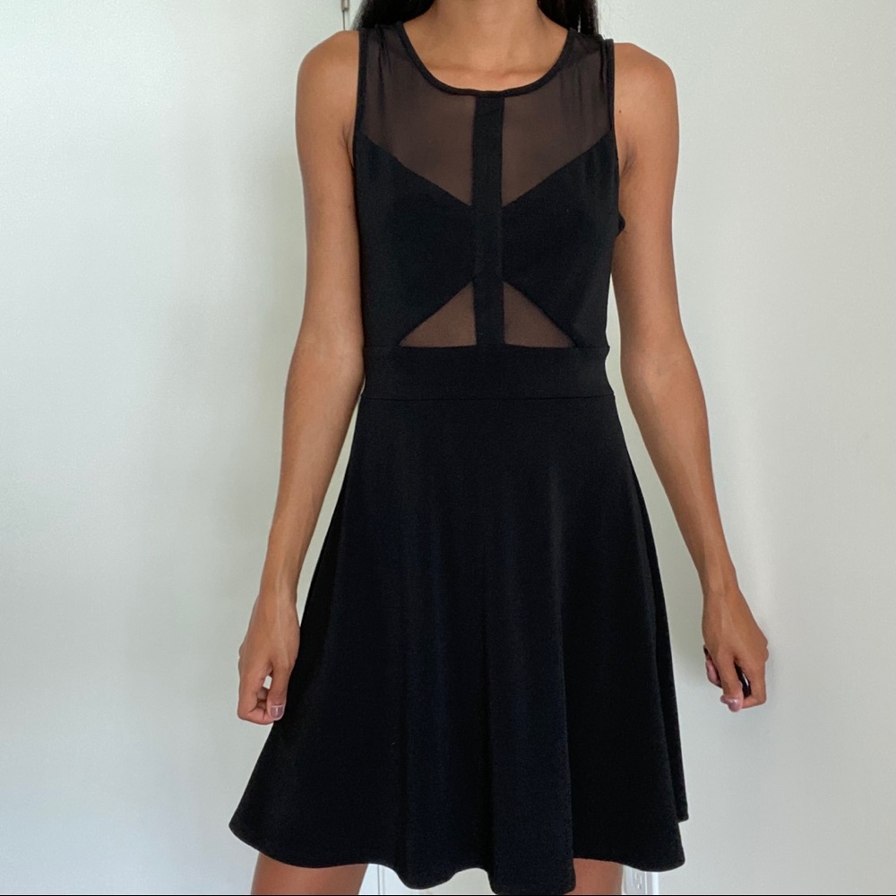 NWT Medium Silence & Noise mesh detail dress